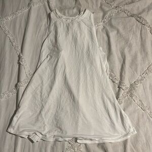 EUC lululemon tie bank tank top